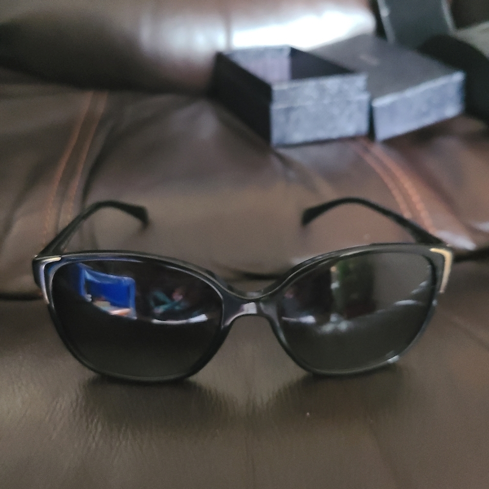 EUC Authentic Prada Cateye Sunglasses 🕶